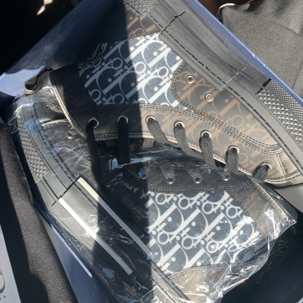 Dior sneaker